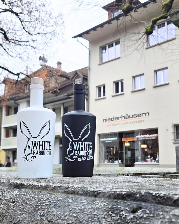 Neu im Sortiment: White Rabbit Gin & White Rabbit Black Edition 
